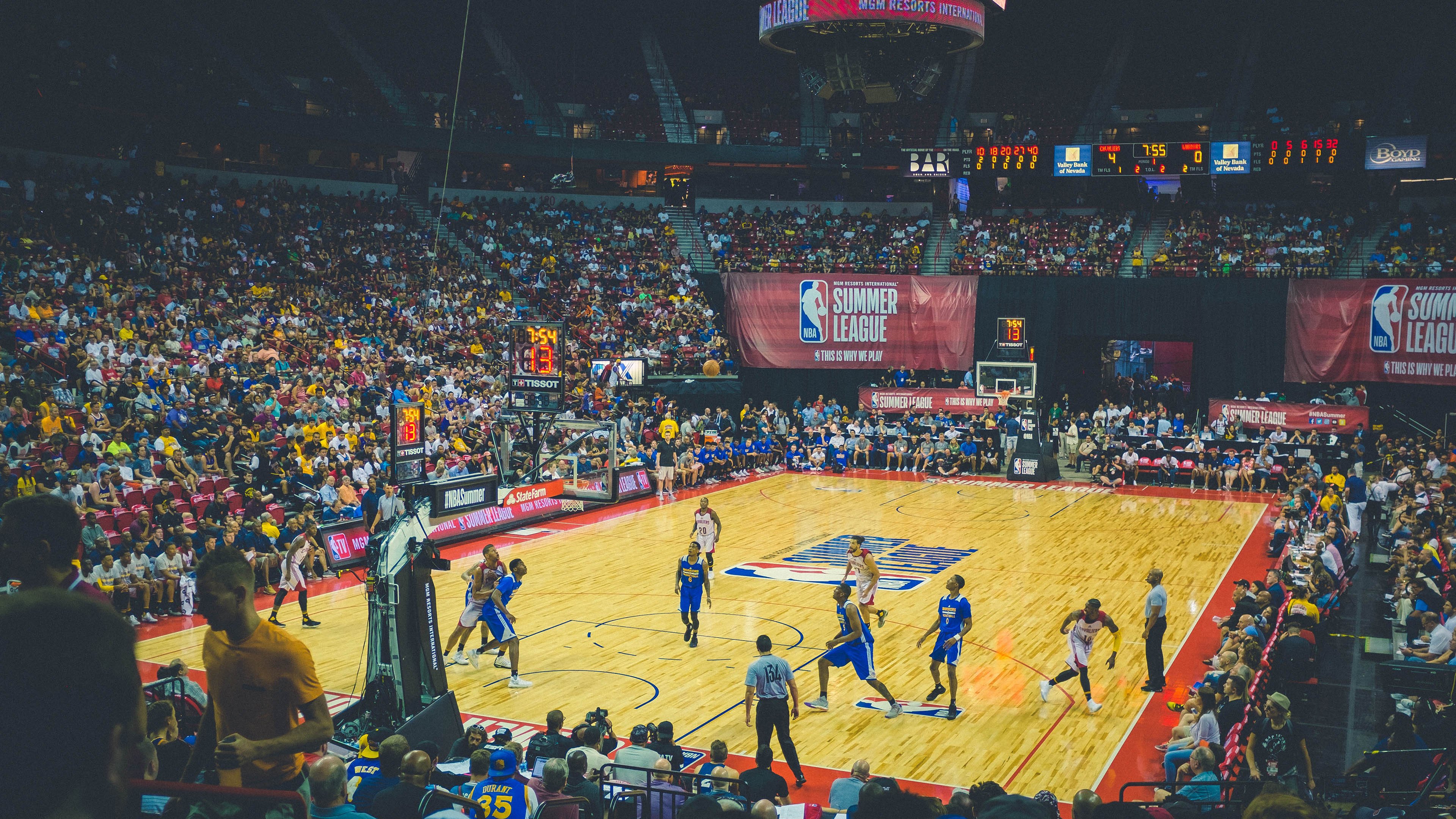 开云体育官方下载-_未来体育数字化：虚拟运动场馆引领潮流_，虚拟运动会