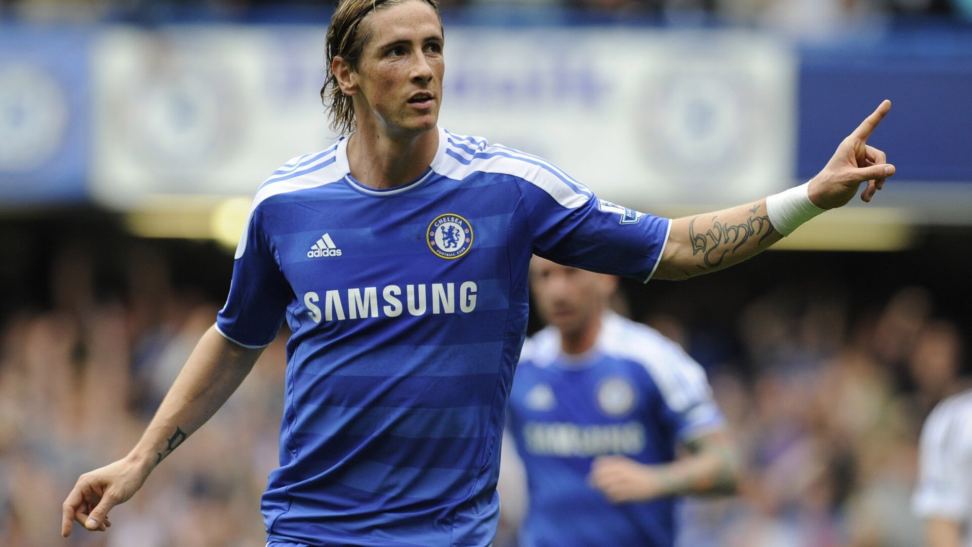 开云体育全站-刺激瞬间：比赛中的精彩封盖和三分合集！